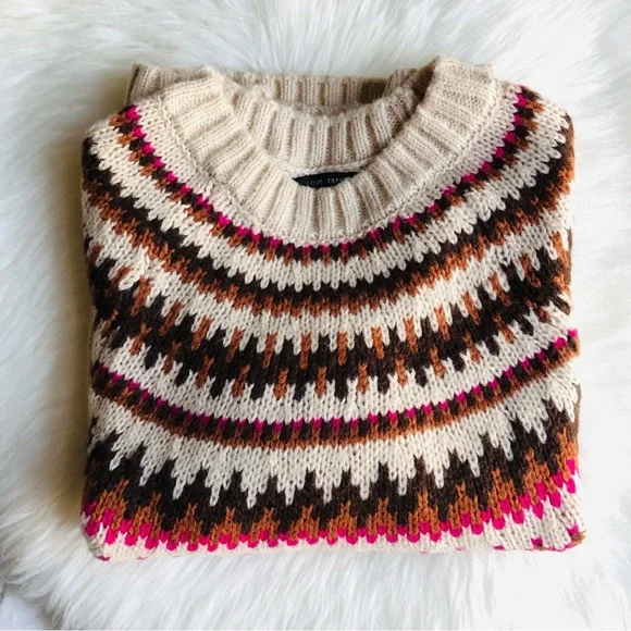 Love Tree Christmas Sweater Size L - Picture 3 of 16